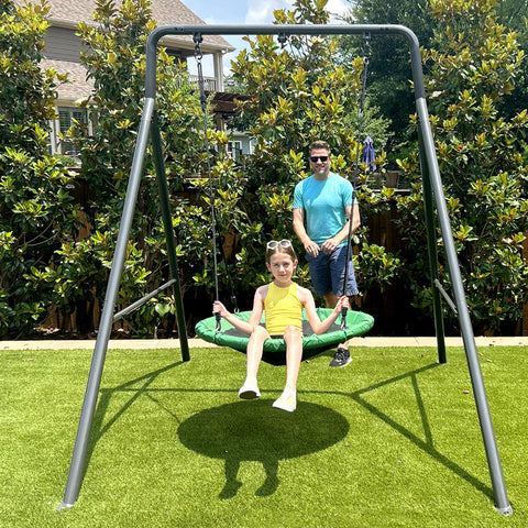 TitanFlex Swing Set with Saucer Swing
